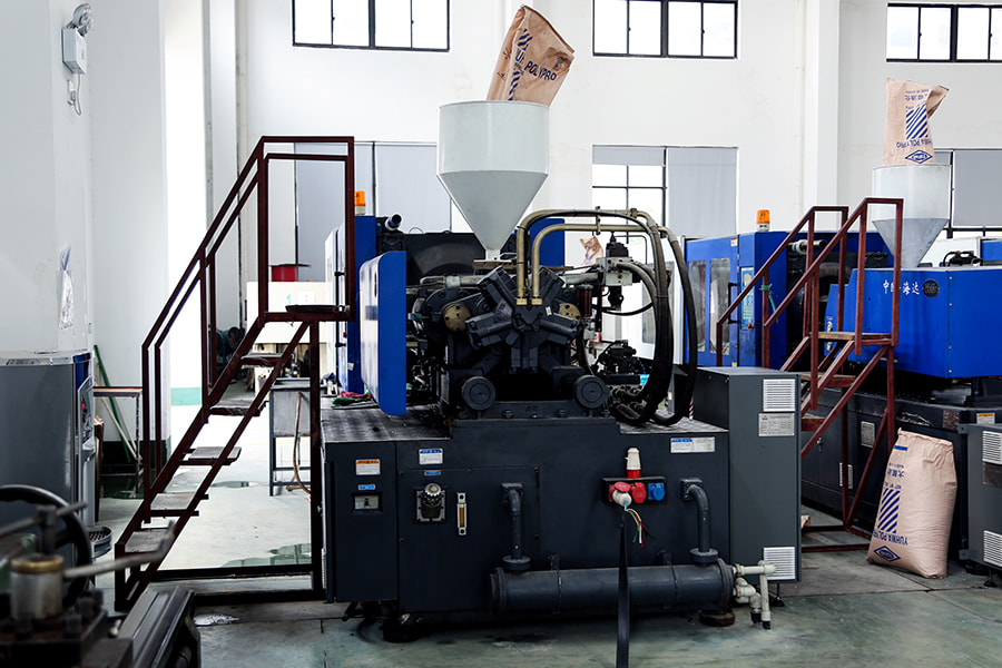 Vybavenie HDPE